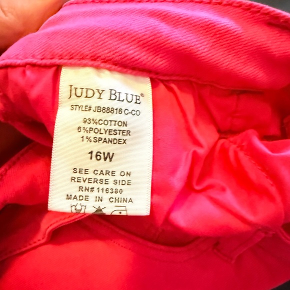 Judy Blue Vibrant Pink Flare Jeans - Picture 4 of 5